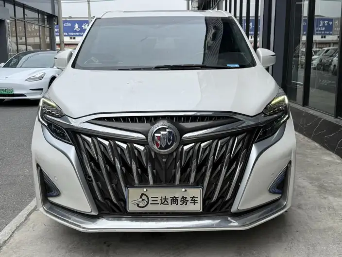 Buick GL8 2020 Model ES Luzun 653T Comfort Model