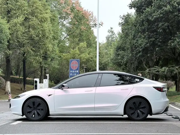 Model 3 2023 Model Rear-wheel drive version – фото 4