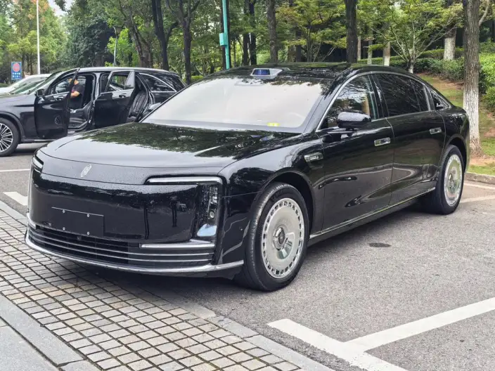 Zunjie S800 2025 Model Extended Range Starlight Exclusive Edition 5 seat