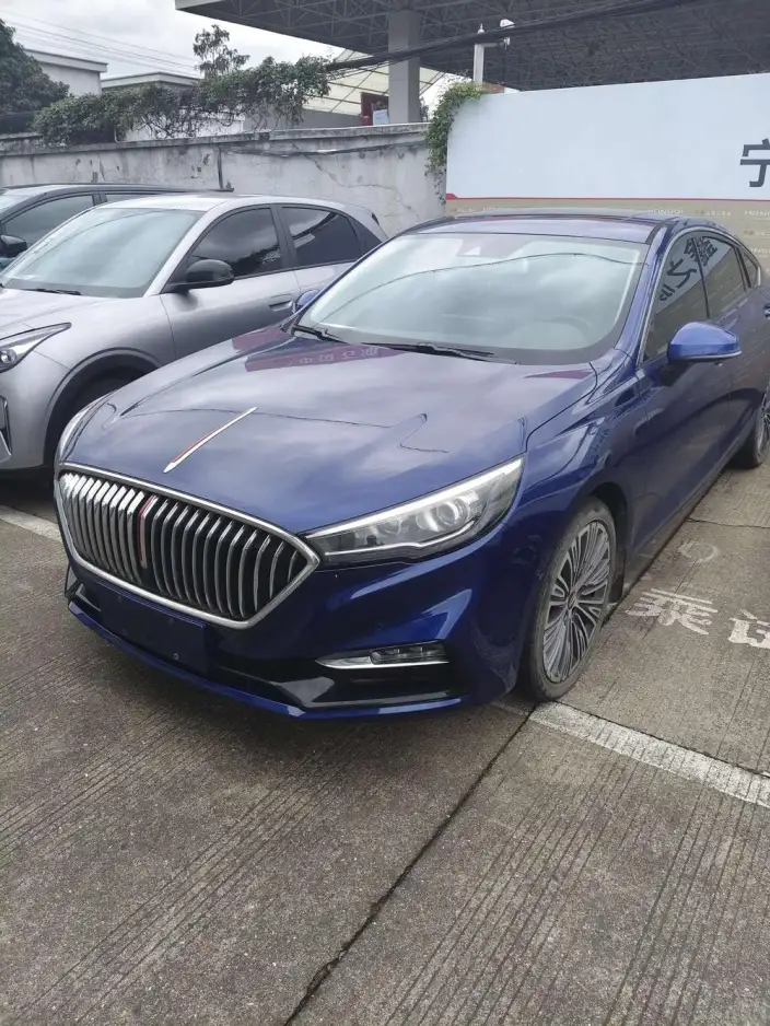 Hongqi H5 Classic 2022 Model Classic Model 1.8T Automatic Smart Flag Enjoy Edition