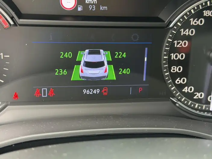 Cadillac XT5 2020 Model 28T Luxury Model – фото 8