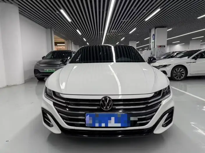 Volkswagen CC 2023 Model 380TSI Eye-catching version – фото 2