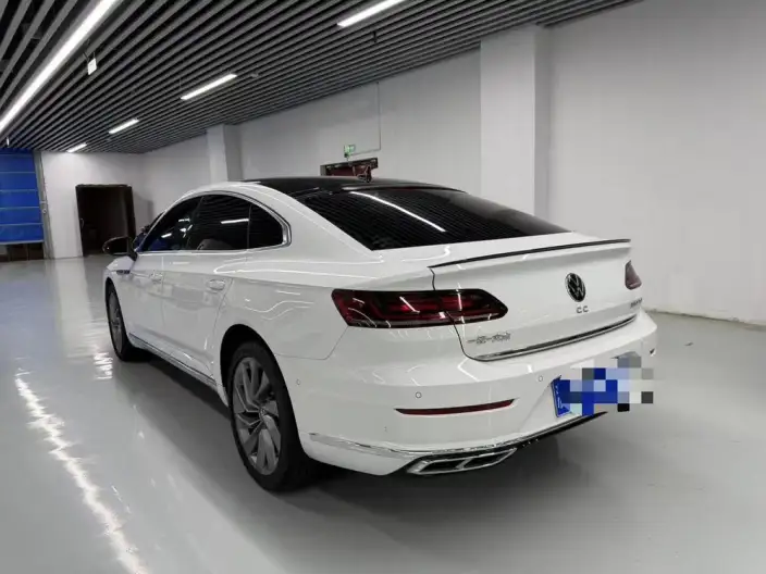 Volkswagen CC 2023 Model 380TSI Eye-catching version – фото 4