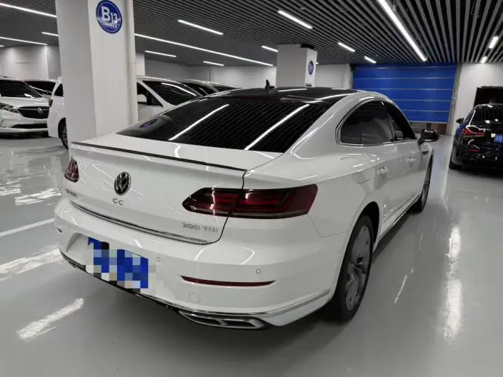 Volkswagen CC 2023 Model 380TSI Eye-catching version – фото 6
