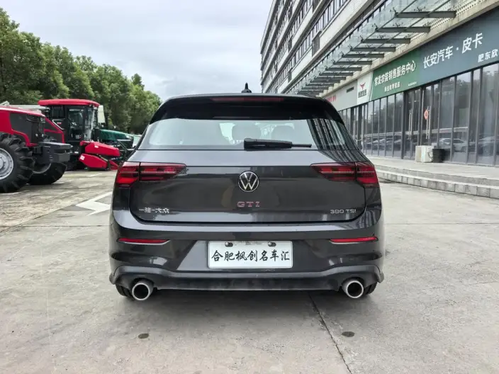 Volkswagen Golf GTI 2023 Model 380TSI DSG GTI – фото 5