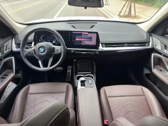 BMW X1 2023 Model sDrive25Li X Design Set – фото 7