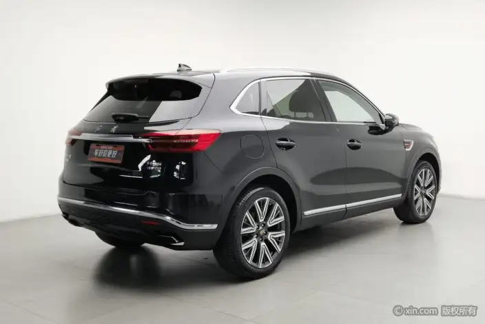 Hongqi HS5 2022 Model 2.0T Flag Lead 4WD Edition