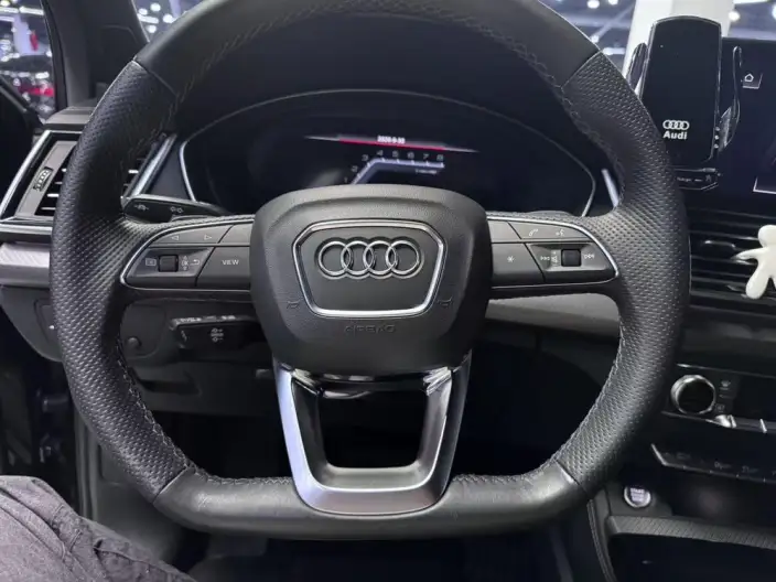 Audi Q5L 2023 Model 45T Luxury Dynamic Model – фото 10
