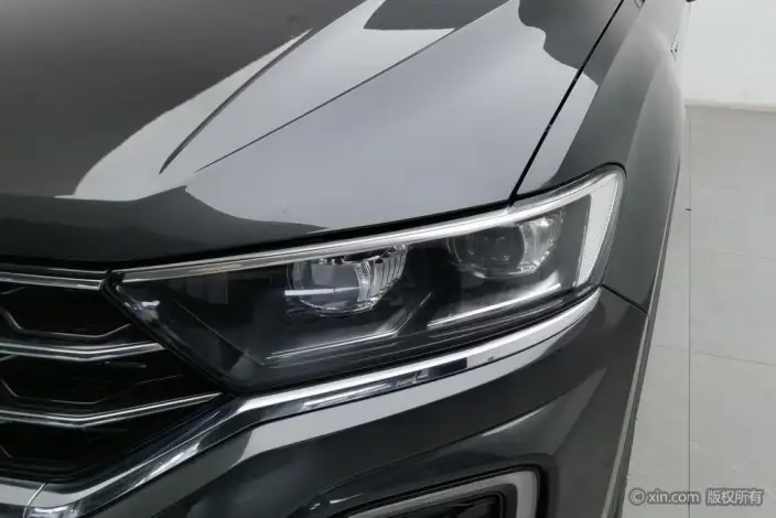 Volkswagen T-Roc 2020 Model 280TSI DSG 2WD Comfort Model – фото 7