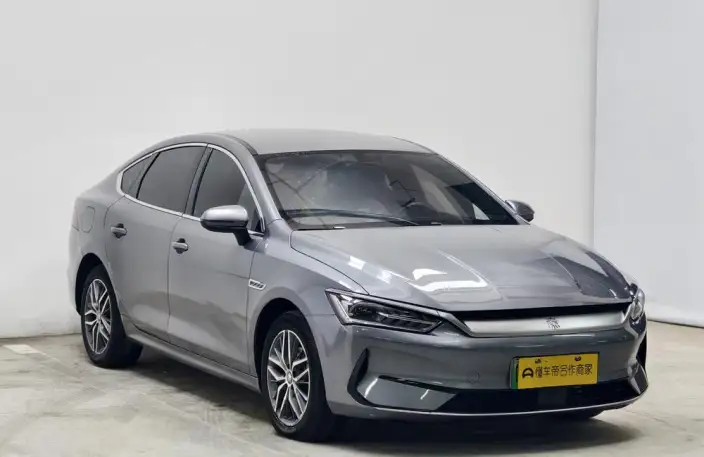 Qin Plus EV 2024 Model Honor Edition 510KM Leading Model – фото 3