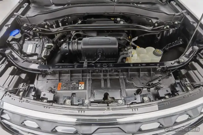 Ford Explorer 2023 Model EcoBoost 285 4WD Fashion plus Edition 6 seat – фото 5