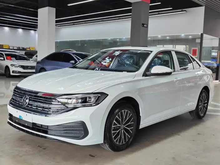 Volkswagen Sagitar 2025 Model 200TSI DSG Flying Version – фото 1