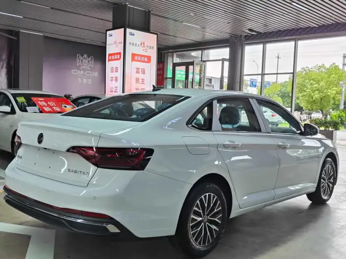 Volkswagen Sagitar 2025 Model 200TSI DSG Flying Version – фото 6