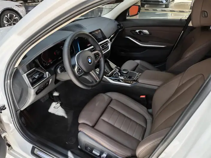 BMW 3 Series 2021 Model 320Li M Sports Set – фото 8