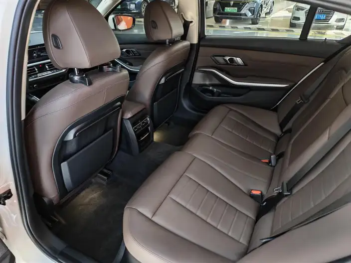 BMW 3 Series 2021 Model 320Li M Sports Set – фото 9