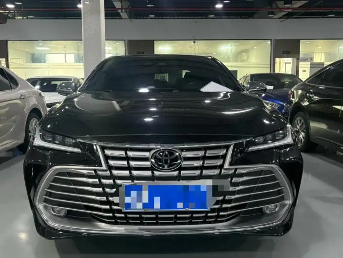 Toyota Avalon 2024 Model Intelligent Hybrid 2.0L E-CVT Deluxe Edition – фото 2