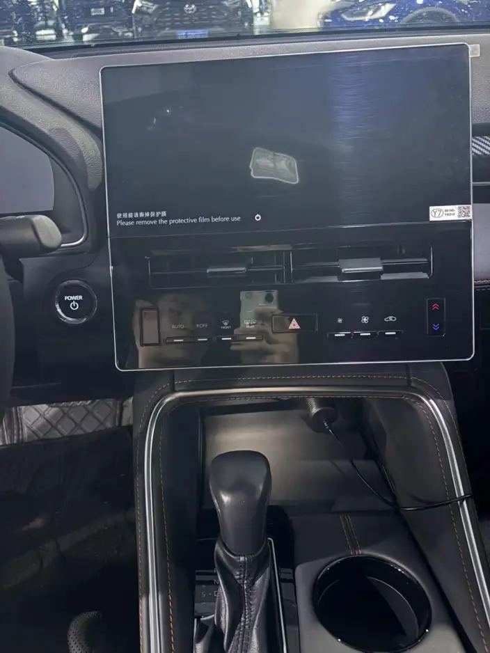 Toyota Avalon 2024 Model Intelligent Hybrid 2.0L E-CVT Deluxe Edition – фото 8
