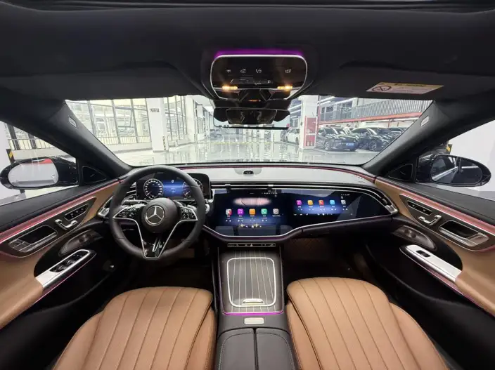 Mercedes-Benz E-Class 2025 Model E 300 L Luxury Model sedan – фото 9