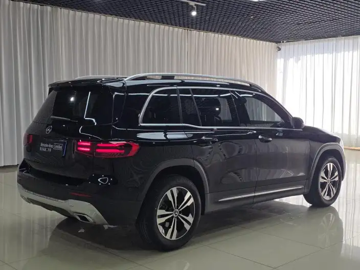 Mercedes-Benz GLB 2025 Model GLB 200 Dynamic Model – фото 6