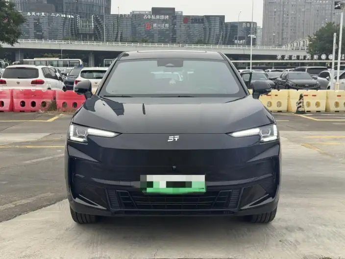 Jetour Shanhai L6 2024 Model 1.5TD DHT MAX – фото 2