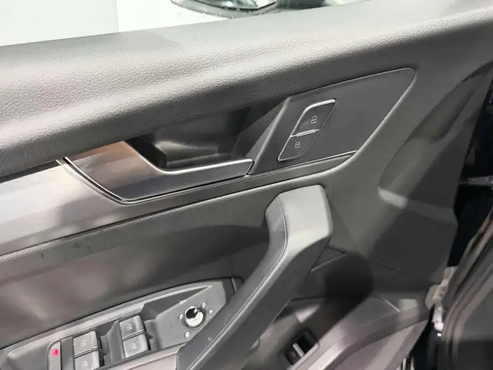 Audi Q5L 2024 Model 40TFSI Fashion Dynamic Model – фото 10