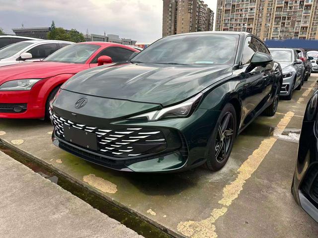 MG7 2023 1.5T DCT Supreme Luxury