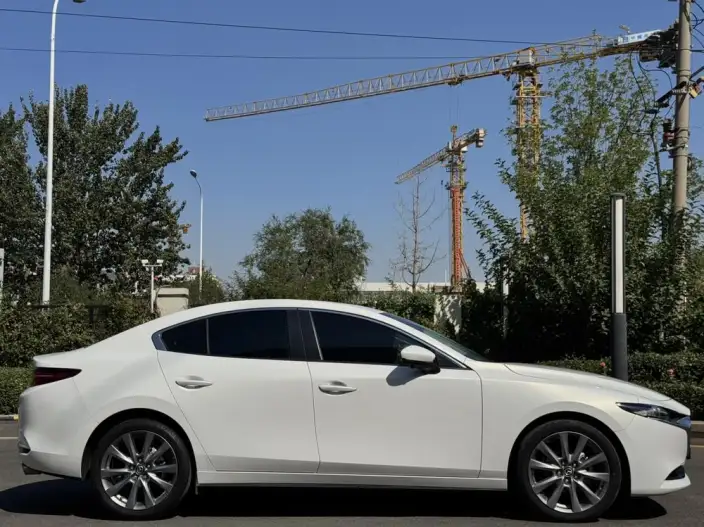 Mazda3 Axela 2023 Model 2.0L Automatic Zhi Zhen Edition – фото 8
