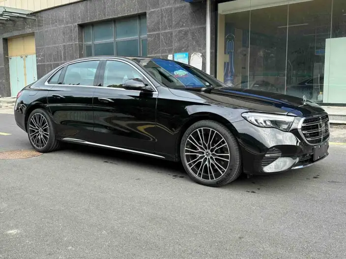 Mercedes-Benz E-Class 2026 Model E 300 L Fashion Model sedan – фото 3