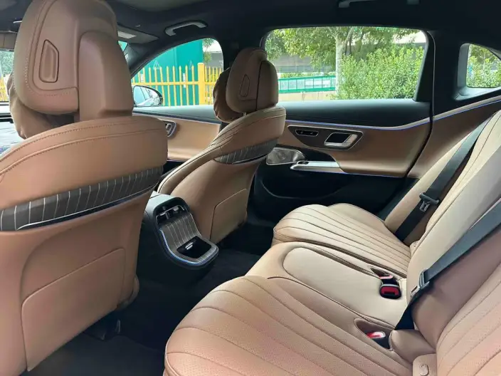 Mercedes-Benz E-Class 2026 Model E 300 L Fashion Model sedan – фото 10