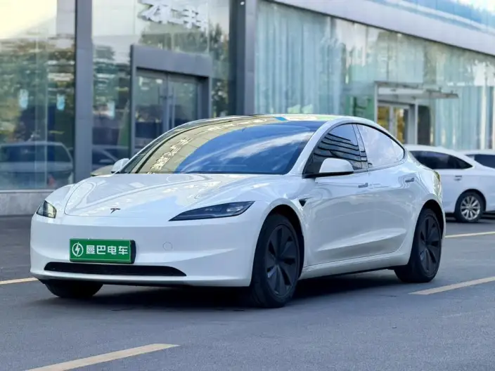 Model 3 2025 Model Facelift Rear-wheel drive version