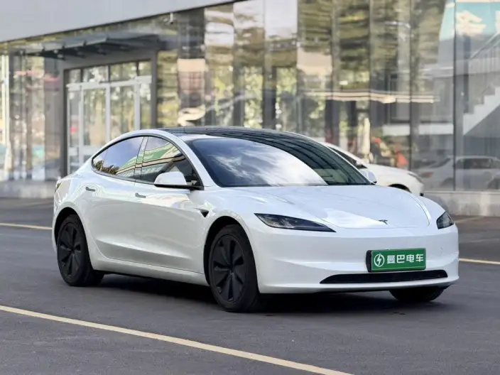 Model 3 2025 Model Facelift Rear-wheel drive version