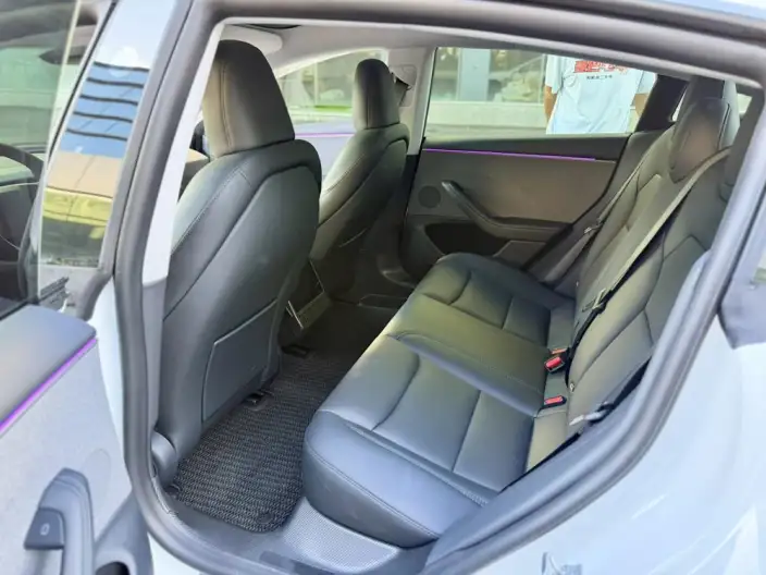 Model 3 2025 Model Facelift Rear-wheel drive version – фото 10