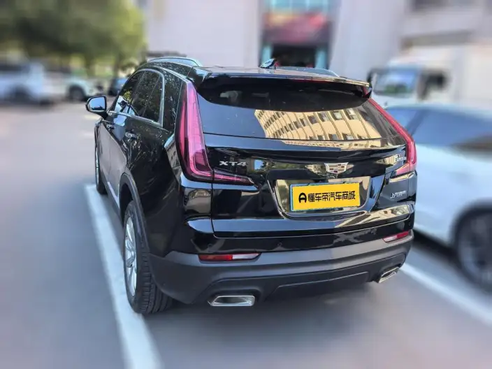 Cadillac XT4 2021 Model 28T 2WD Tech Model – фото 4
