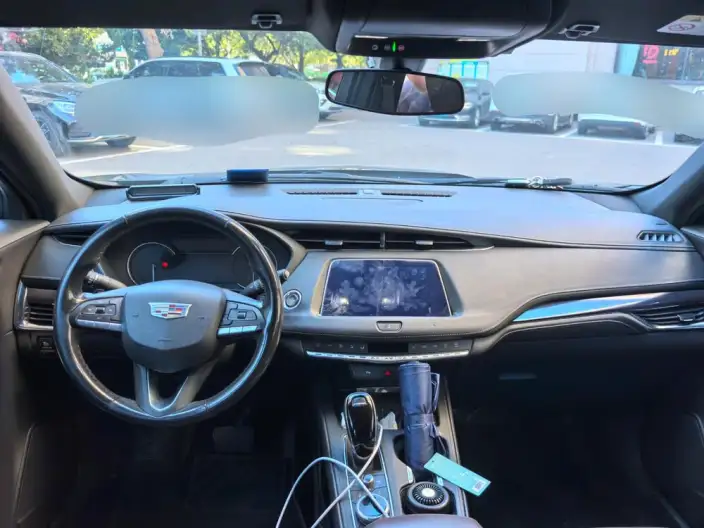 Cadillac XT4 2021 Model 28T 2WD Tech Model – фото 5