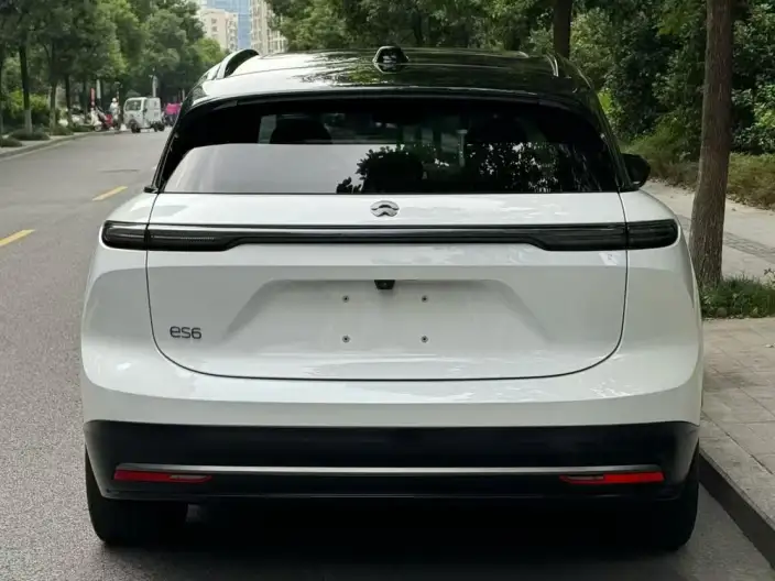 NIO ES6 2023 Model 75kWh – фото 5