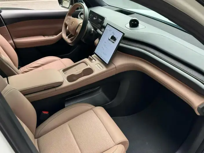 NIO ES6 2023 Model 75kWh – фото 7