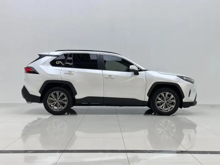 Toyota RAV4 2023 Model 2.0L CVT 2WD Fashion PLUS Edition – фото 8