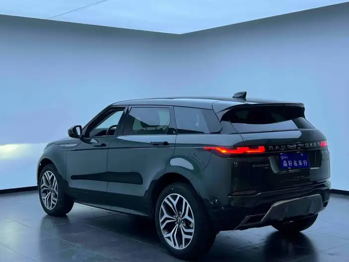 Range Rover Evoque 2023 Model Aurora L 249PS R-Dynamic Deluxe Edition