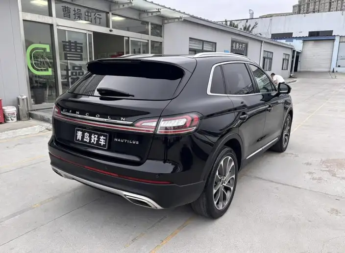 Nautilus 2021 Model 2.0T 4WD Exclusive Edition – фото 6