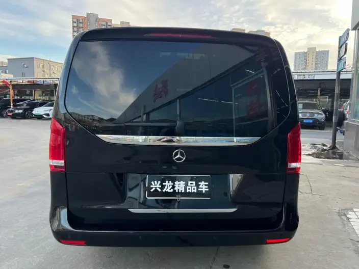Mercedes-Benz V-Class 2020 Model V 260 Premium Edition – фото 5