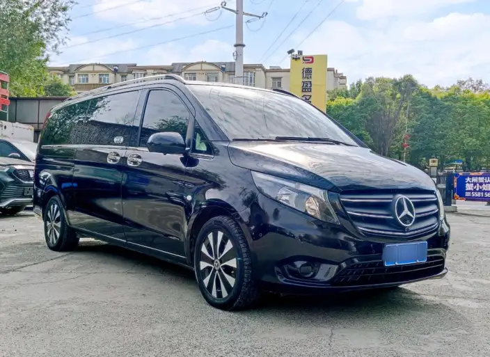 Viano 2021 Model 2.0T Business Edition 7 seat – фото 3