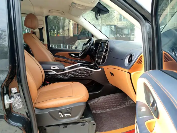 Viano 2021 Model 2.0T Business Edition 7 seat – фото 10