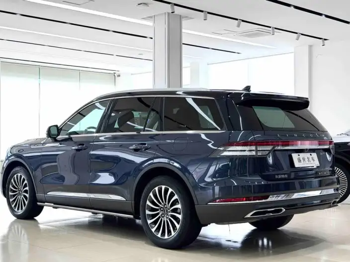 Aviator 2022 Model 3.0T V6 4WD Zunya Edition