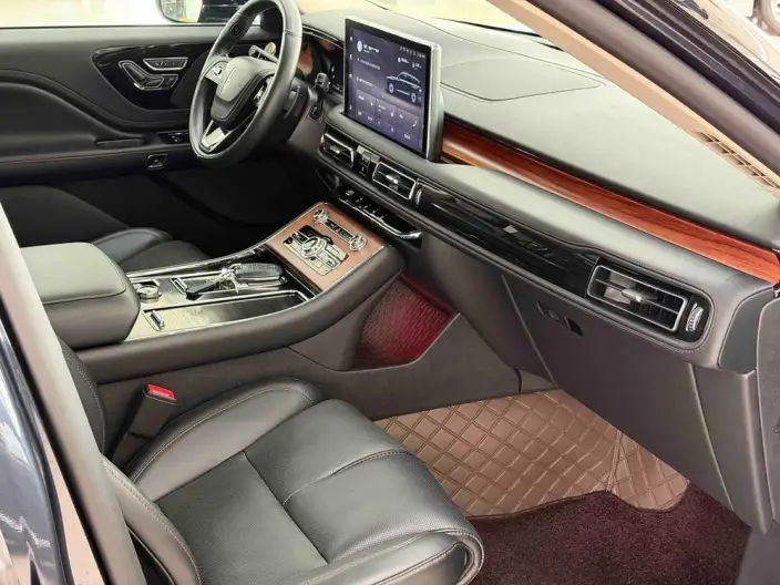Aviator 2022 Model 3.0T V6 4WD Zunya Edition – фото 9