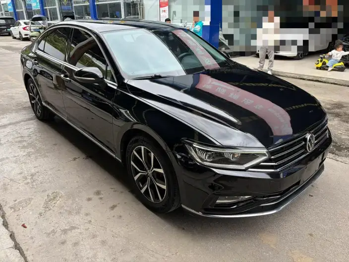 Volkswagen Magotan 2020 Model 330TSI DSG Noble Model – фото 3