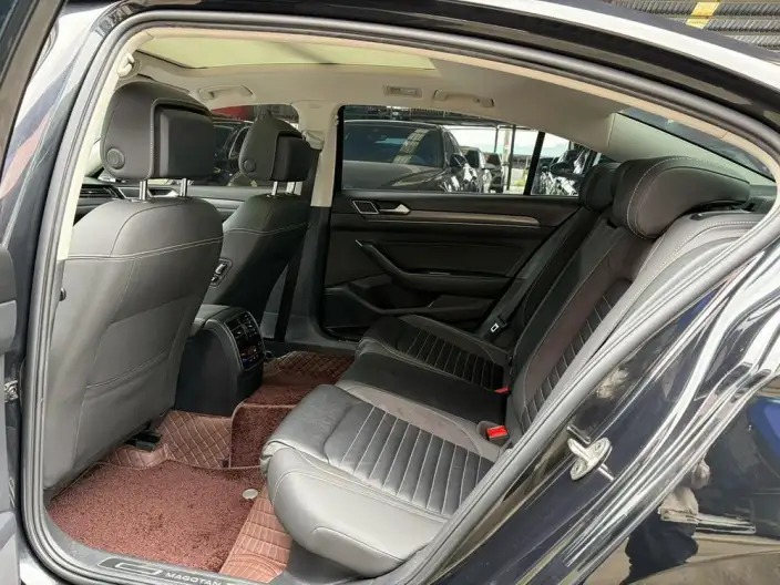 Volkswagen Magotan 2020 Model 330TSI DSG Noble Model – фото 10
