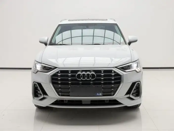 AUDI Q3 2022 Model 35 TFSI Fashion Dynamic Model – фото 2