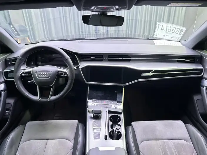 Audi A6L 2020 Model 40 TFSI Luxury Dynamic Model – фото 7