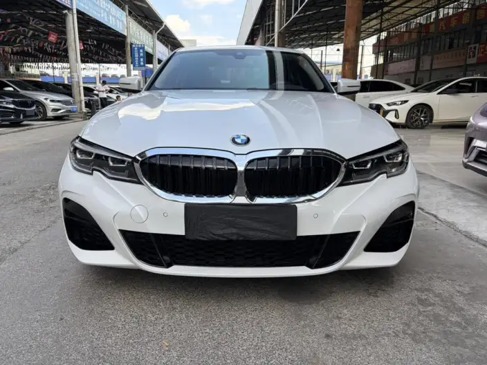 BMW 3 Series 2022 Model 325i M Sports Set – фото 2