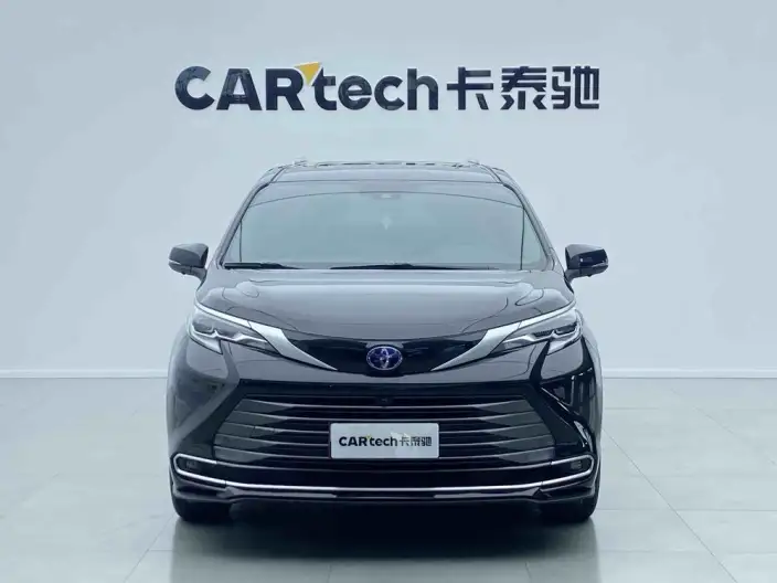 Toyota Sienna 2021 Model 2.5L Hybrid Supreme Edition – фото 2
